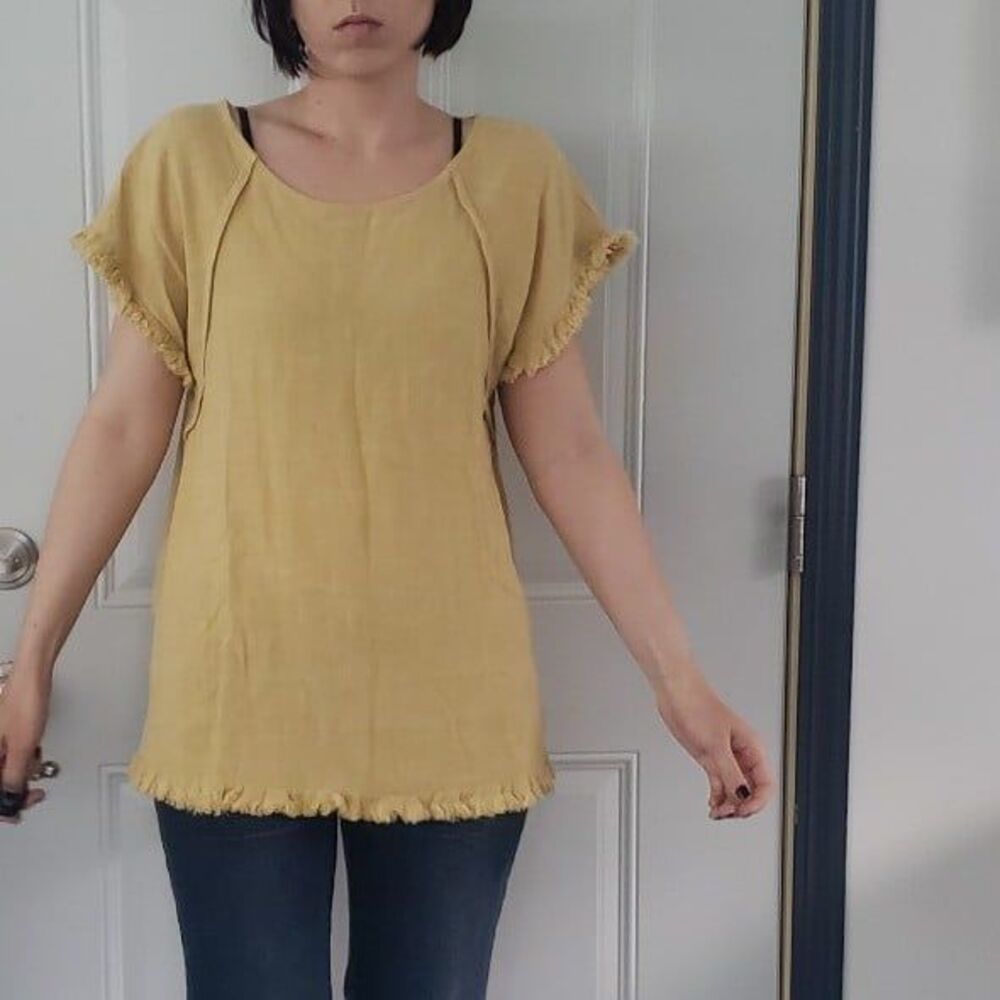 Umgee Yellow Linen and Cotton Blend Top - Picture 1 of 5